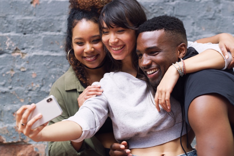 Ethical non-monogamy and unicorn dating